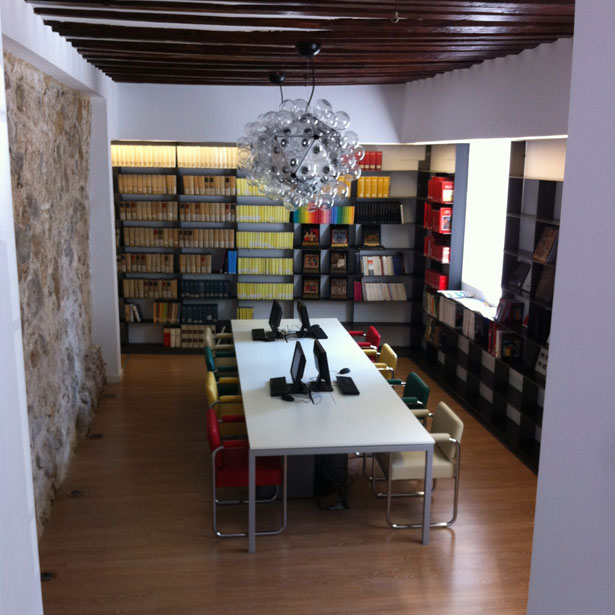 Biblioteca-Mediateca Palacio Abrantes